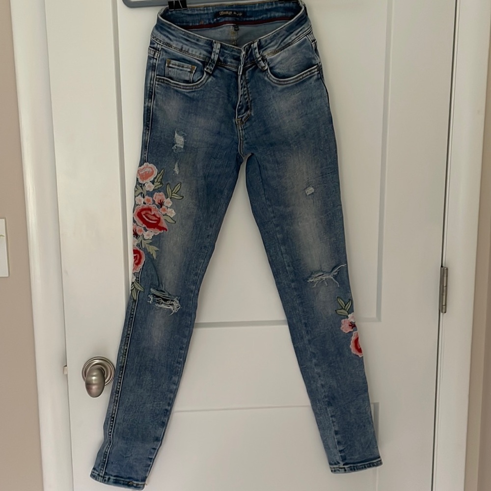 Light wash jeans